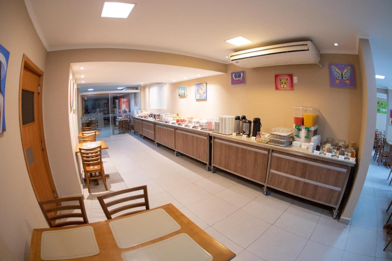Getullio Hotel กูยาบา ภายนอก รูปภาพ